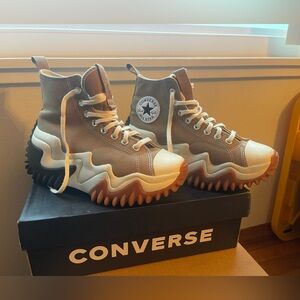 VERY Gently worn Run Star Motion Canvas Platform